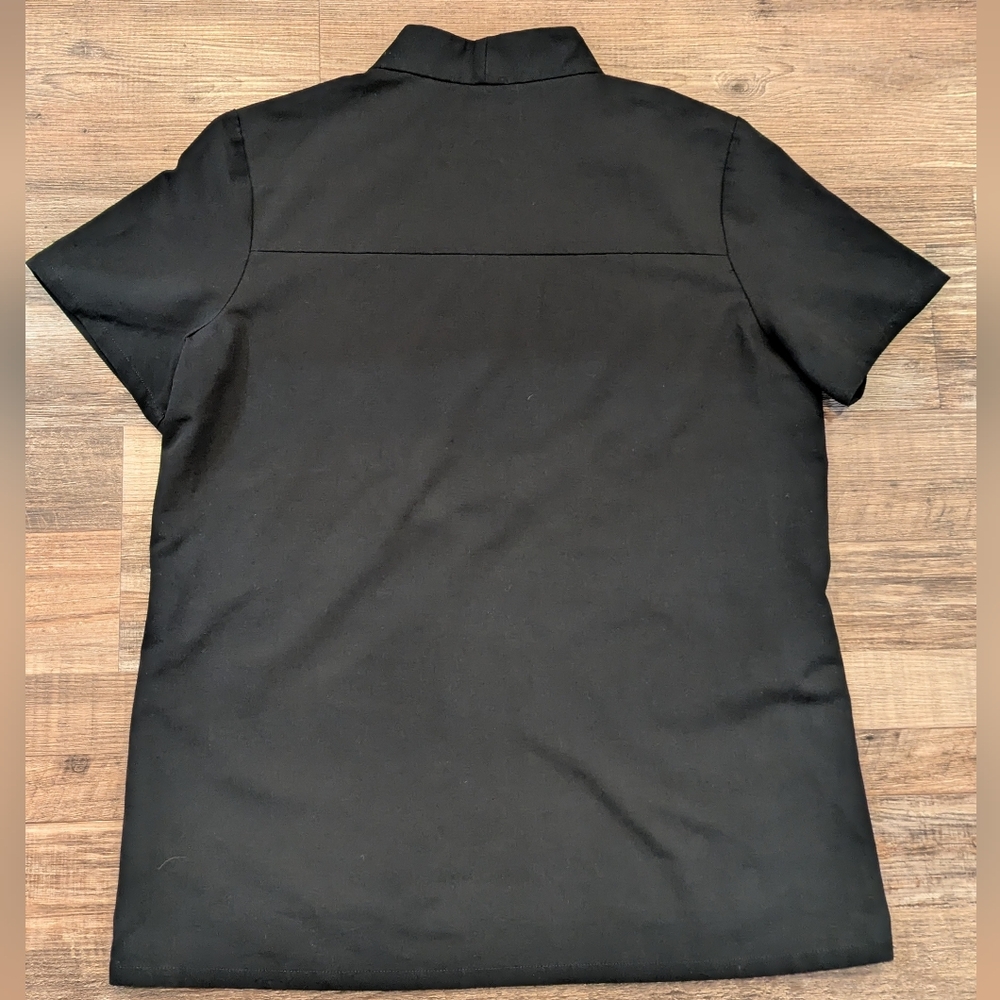 FIGS Technical Collection Banepa Oversized Scrub Uniform Top Black Women's Sz S - Picture 2 of 11